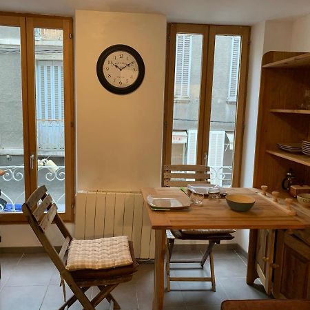Location Barcelonnette Exterior photo