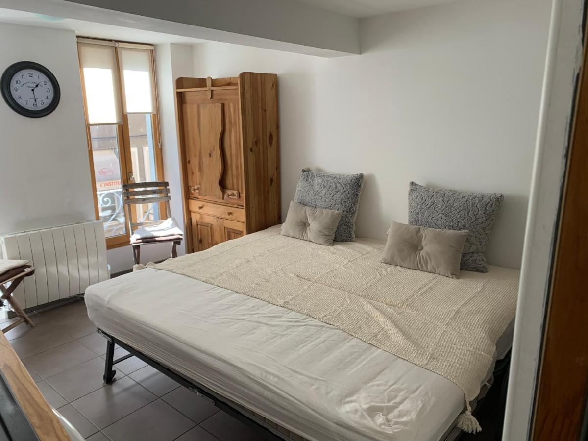 Location Barcelonnette Exterior photo